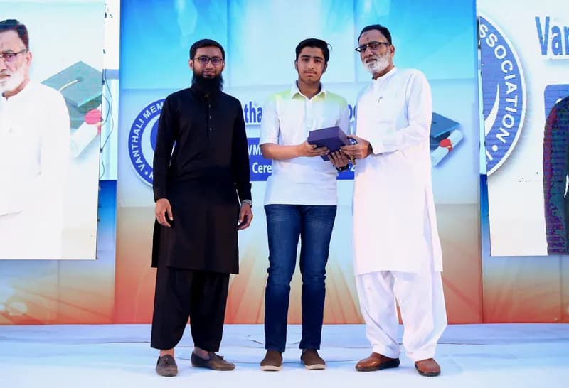 9th Execellence Award