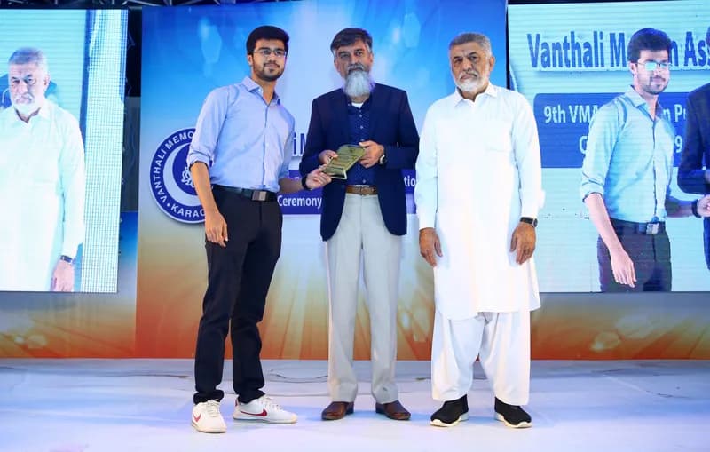 9th Execellence Award