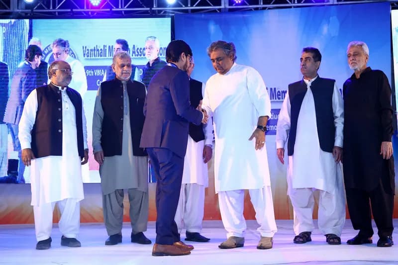 9th Execellence Award