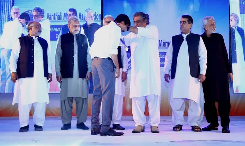9th Execellence Award