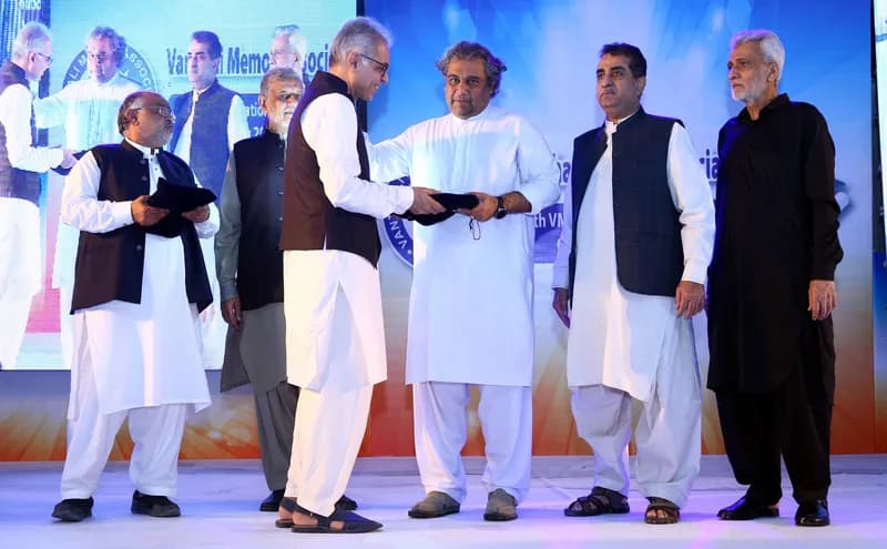 9th Execellence Award
