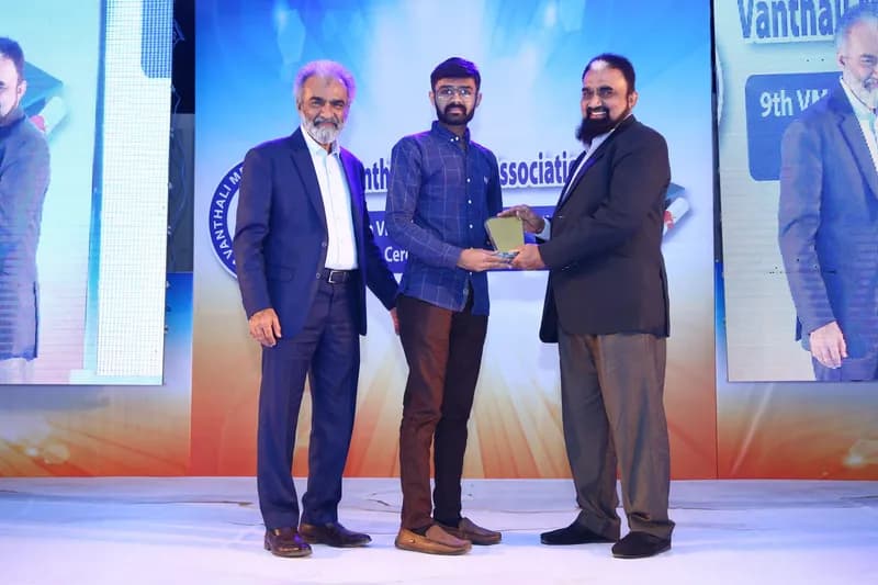 9th Execellence Award