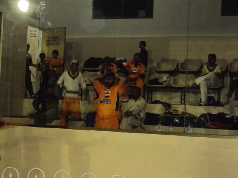 4th APMF FINAL MATCH B/W Vanthali & Bantva Memon Association 2010