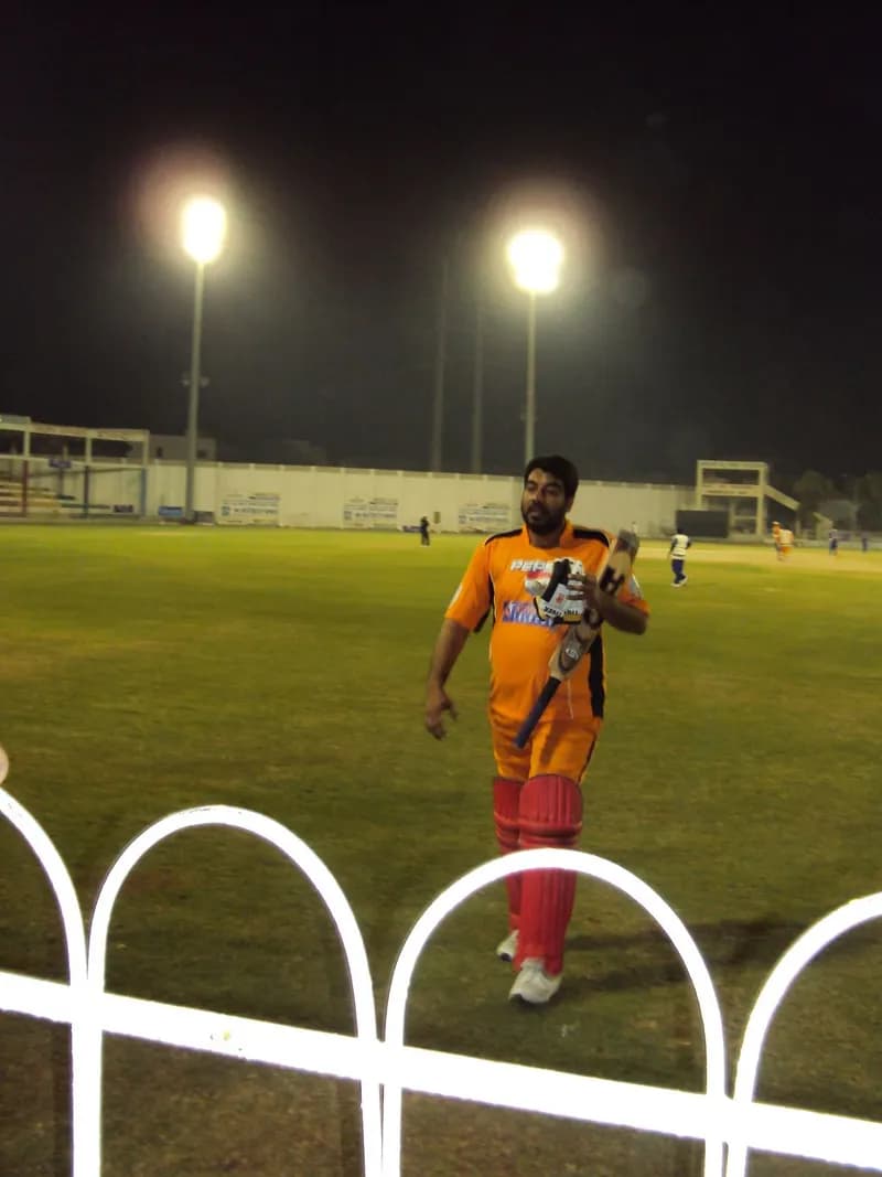 4th APMF FINAL MATCH B/W Vanthali & Bantva Memon Association 2010
