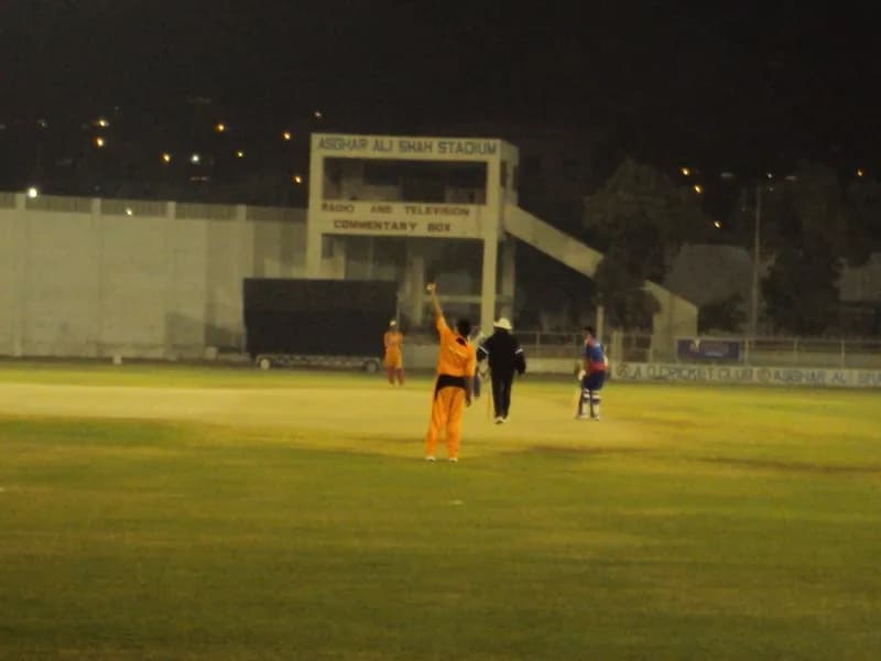 4th APMF FINAL MATCH B/W Vanthali & Bantva Memon Association 2010