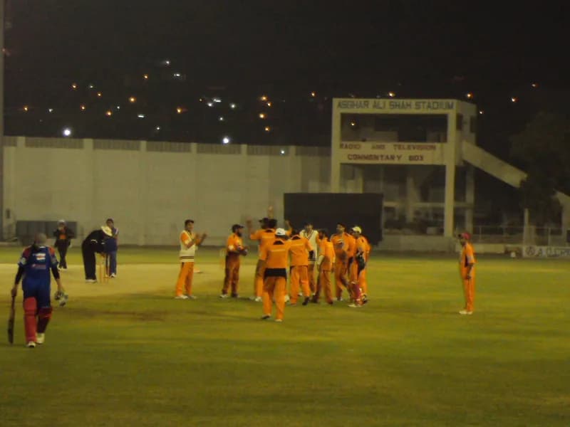 4th APMF FINAL MATCH B/W Vanthali & Bantva Memon Association 2010