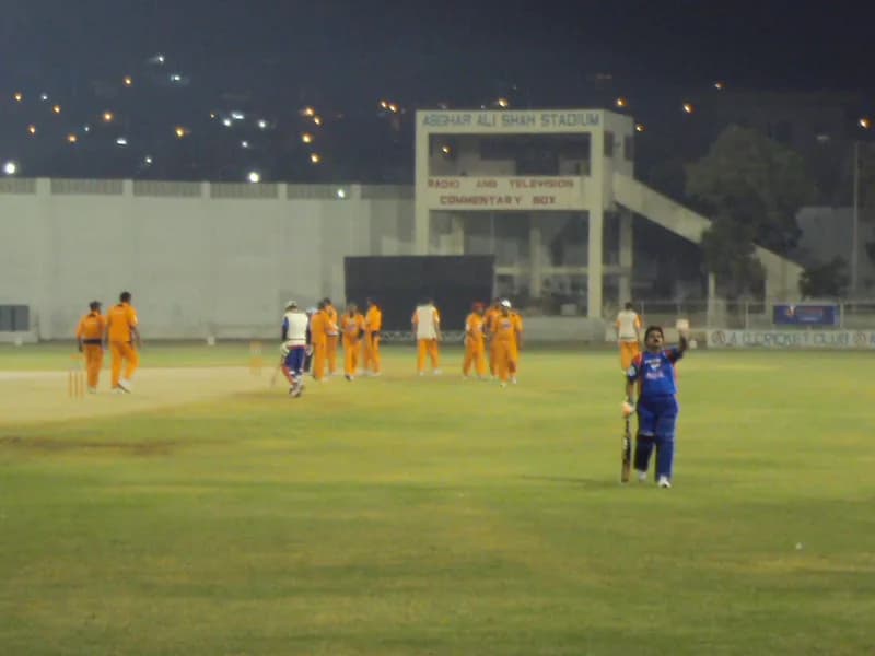 4th APMF FINAL MATCH B/W Vanthali & Bantva Memon Association 2010