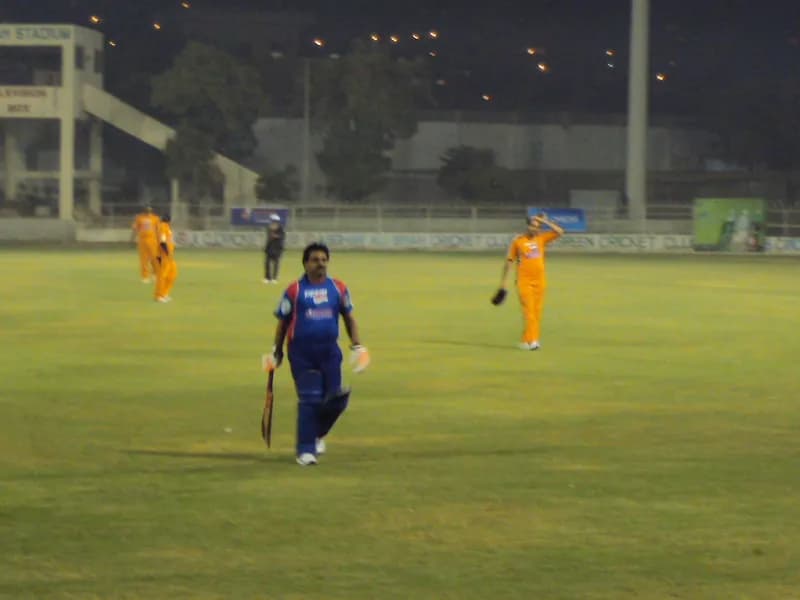 4th APMF FINAL MATCH B/W Vanthali & Bantva Memon Association 2010